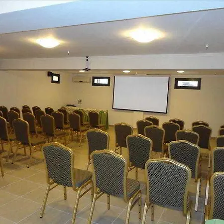 Konstantin Beach 3* Закинтос