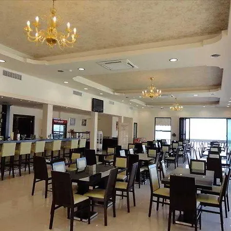 Konstantin Beach Otel 3*